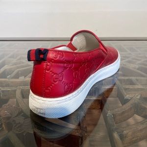 MENS RED GUCCI